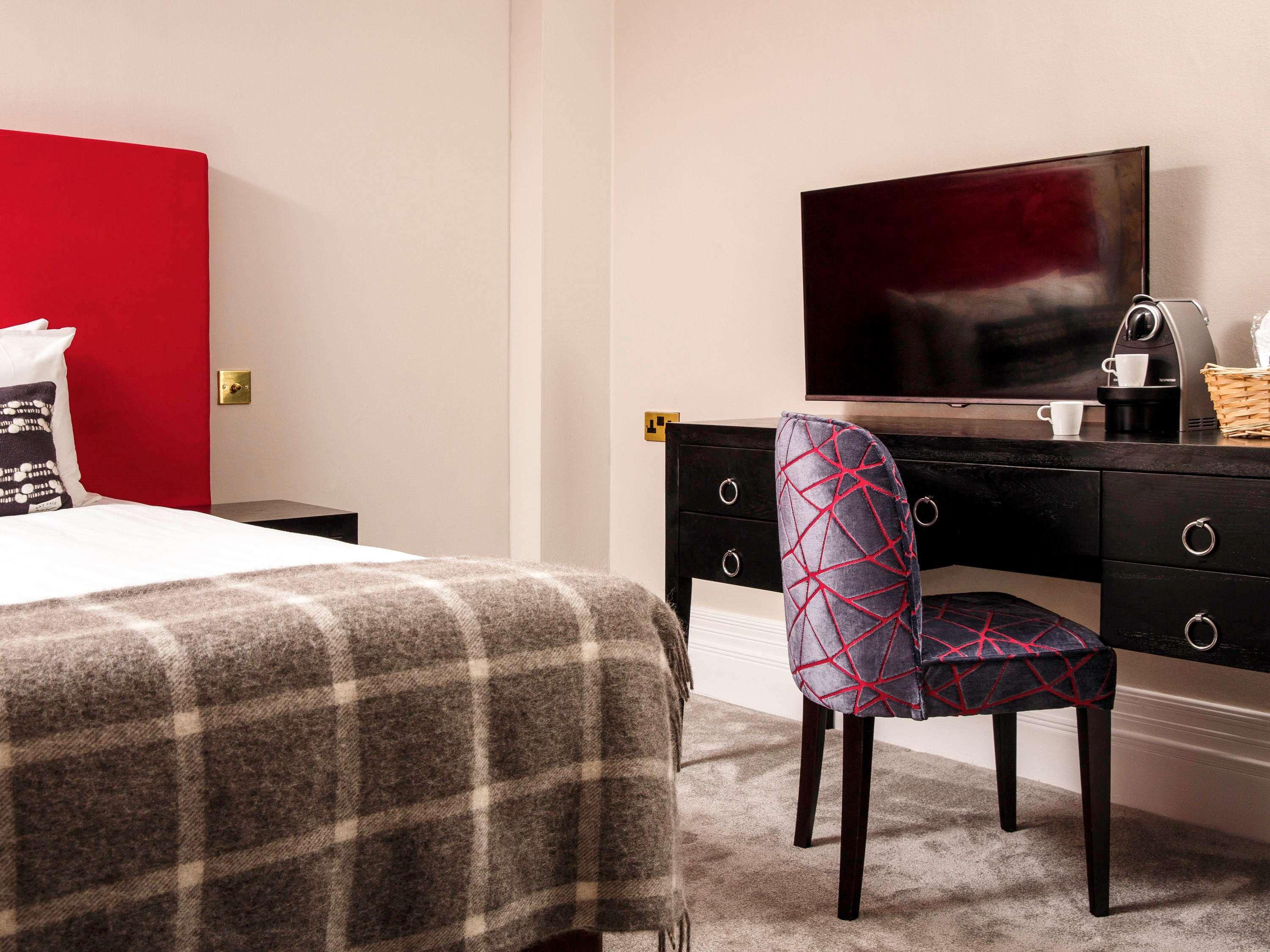 Mercure Burton Upon Trent, Newton Park Экстерьер фото