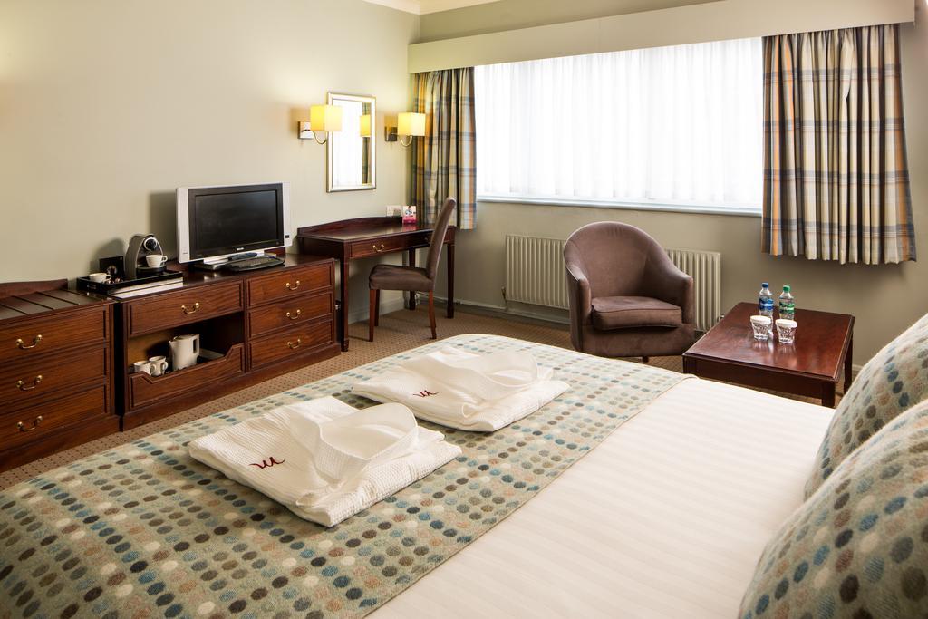 Mercure Burton Upon Trent, Newton Park Экстерьер фото